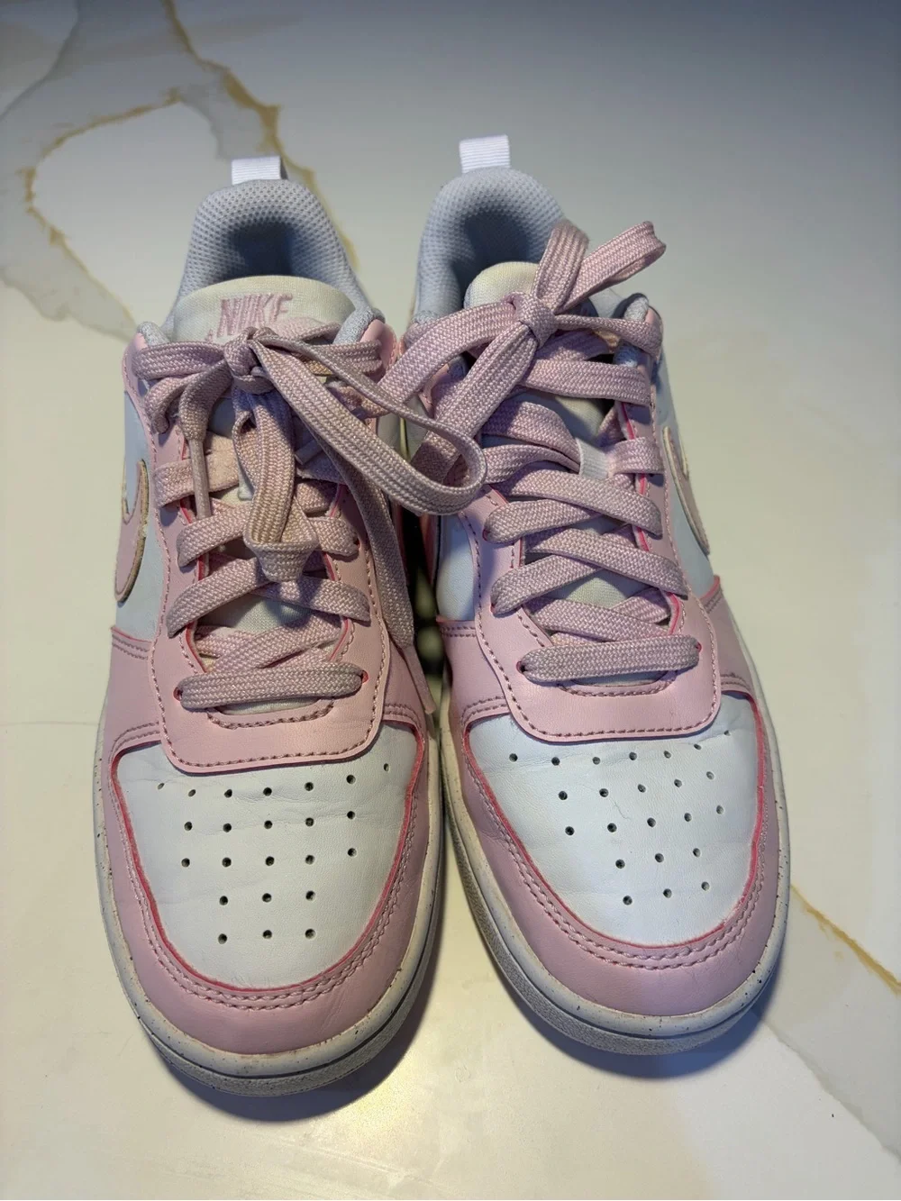 Nike Kids Low-Top Sneakers - Pink & White Size 4Y